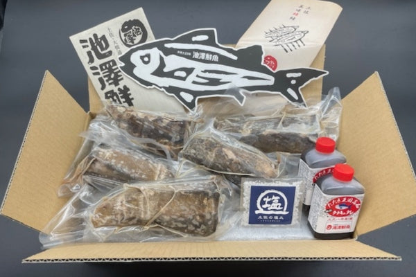 土佐久礼産 完全藁焼き鰹たたき 1kg(2〜5節)8人前