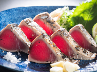春の味覚「初鰹」解禁！戻り鰹との違いと美味しい食べ方